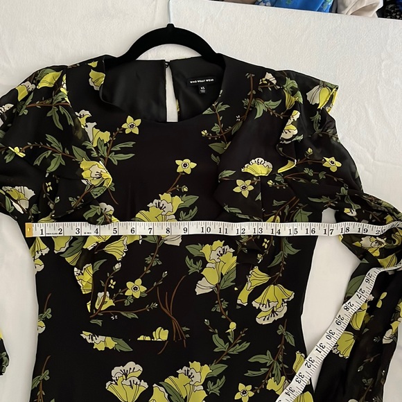 Who What Wear Black & Yellow Floral Dress - Picture 10 of 13